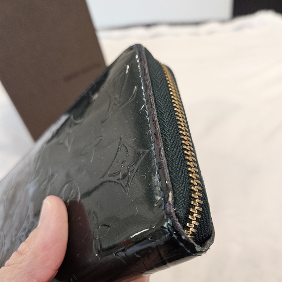 LOUIS VUITTON Vernis Zippy Long Wallet - Picture 3 of 15
